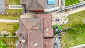 Photo 27- click for photo gallery